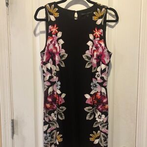 WHBM Sleeveless Black Floral Dress, Slimming Design, Size Medium Petite